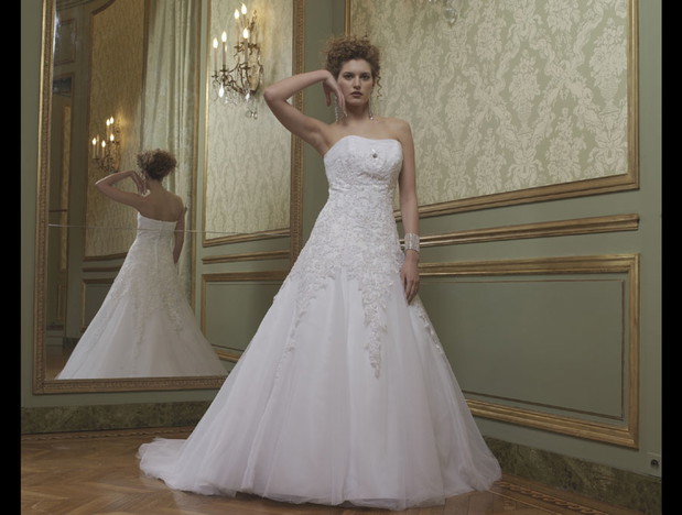 Suknie ślubne Miss Kelly - zdjęcie