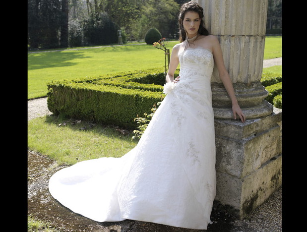 Suknie ślubne Miss Kelly - zdjęcie