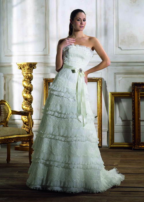 Suknie ślubne - kolekcja Fara Sposa - zdjęcie