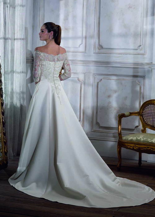 Suknie ślubne - kolekcja Fara Sposa - zdjęcie