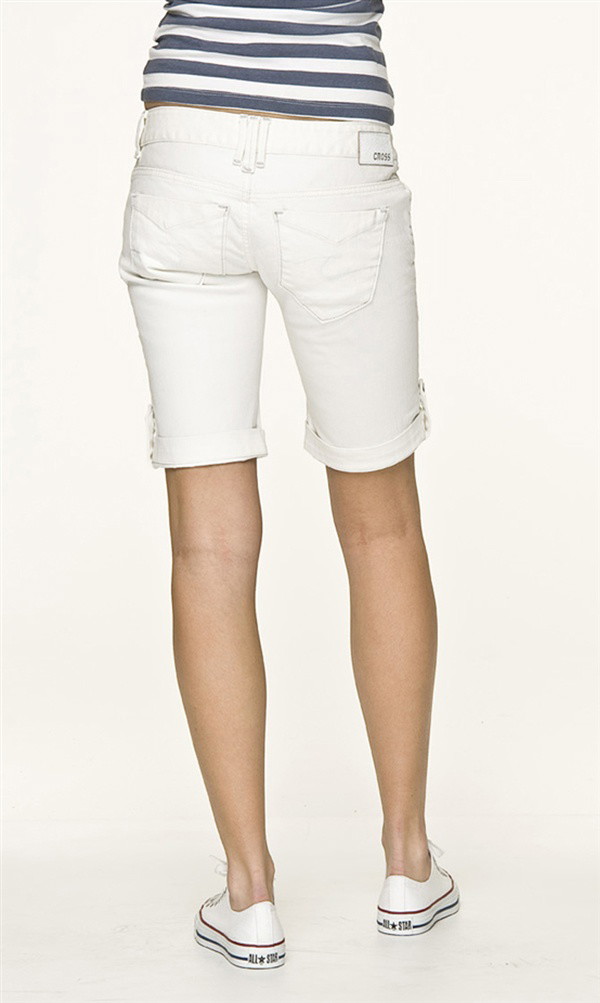 Letnie spodenki Cross Jeanswear Co z kolekcji damskiej - zdjęcie