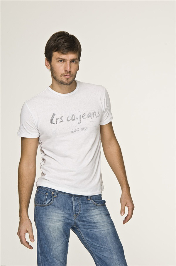 Męskie tshirty Cross na wiosnę - lato 2008 - zdjęcie