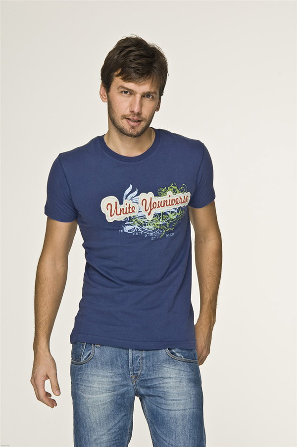 Męskie tshirty Cross na wiosnę - lato 2008 - zdjęcie