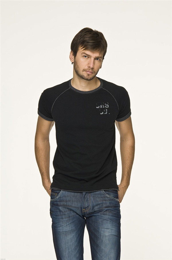 Męskie tshirty Cross na wiosnę - lato 2008 - zdjęcie