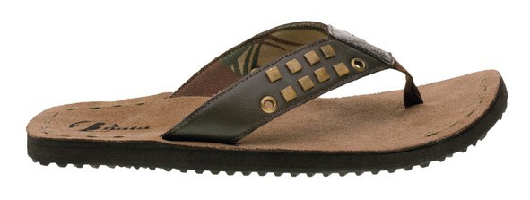 Bata dla mężczyzn - letnia kolekcja Canvas - zdjęcie