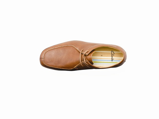 Casuals with Flexlight - męska kolekcja Clarks - zdjęcie