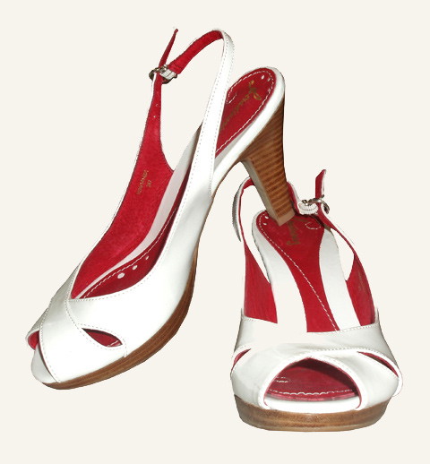 Moda damska w wydaniu Stradivarius - zdjęcie