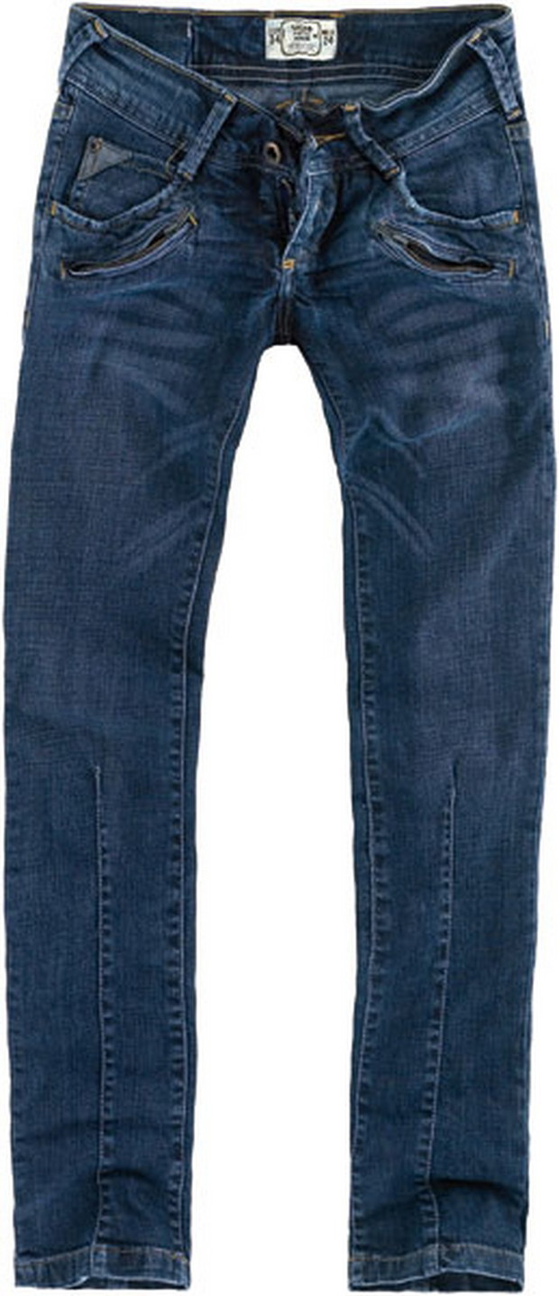 Pull and Bear - kolekcja dżinsów damskich - zdjęcie