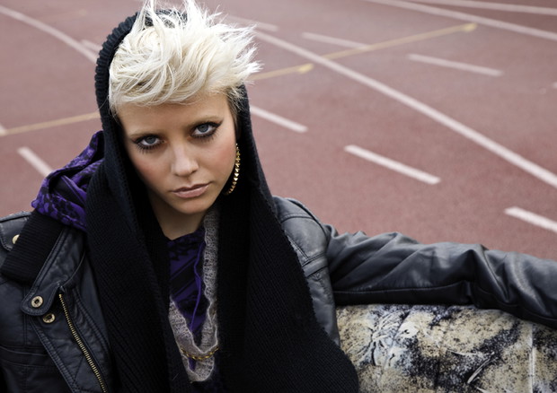 New Yorker jesień 2008 - kolekcja Fishbone Sister - zdjęcie