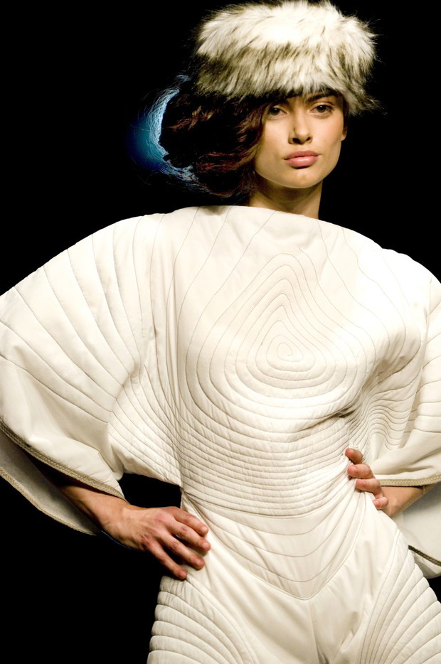 Fotorelacja z Fashion Week Poland 2009 - zdjęcie