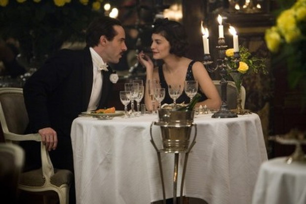 Coco Chanel - filmowa opowieść o Gabrielle Chanel - zdjęcie