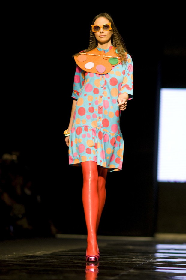 Pokazy młodych projektantów na Fashion Week Poland 2009 - zdjęcie