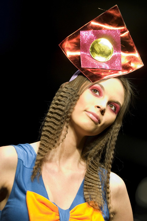 Pokazy młodych projektantów na Fashion Week Poland 2009 - zdjęcie