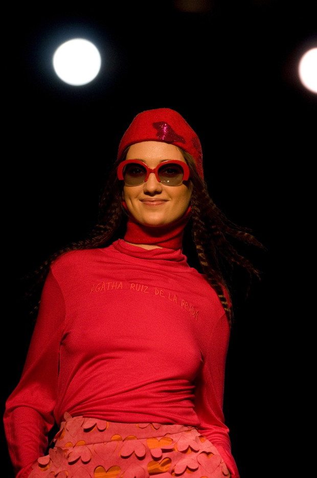 Pokazy młodych projektantów na Fashion Week Poland 2009 - zdjęcie