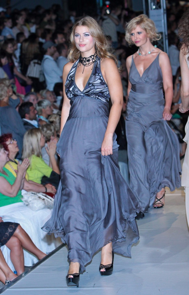Gwiazdy na wybiegu podczas WFS 2009 - zdjęcie
