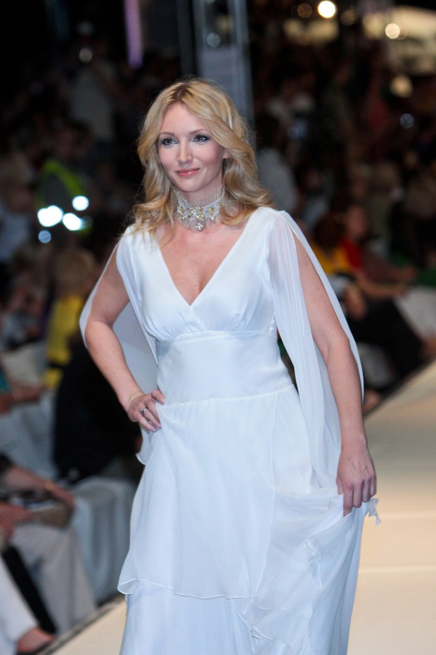 Gwiazdy na wybiegu podczas WFS 2009 - zdjęcie