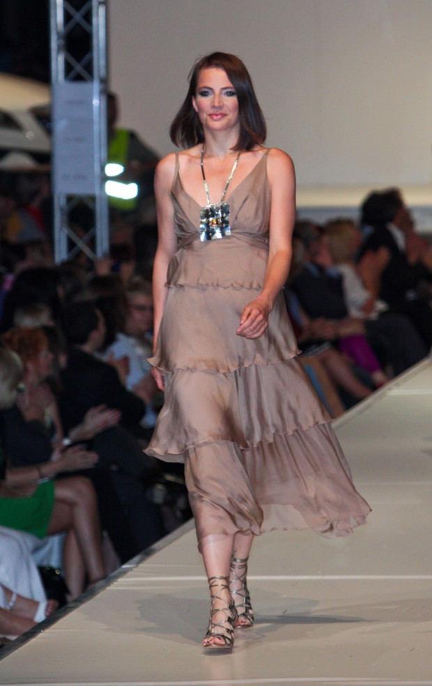 Gwiazdy na wybiegu podczas WFS 2009 - zdjęcie