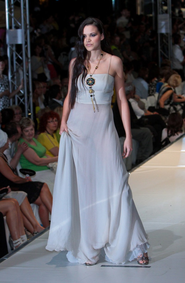 Gwiazdy na wybiegu podczas WFS 2009 - zdjęcie