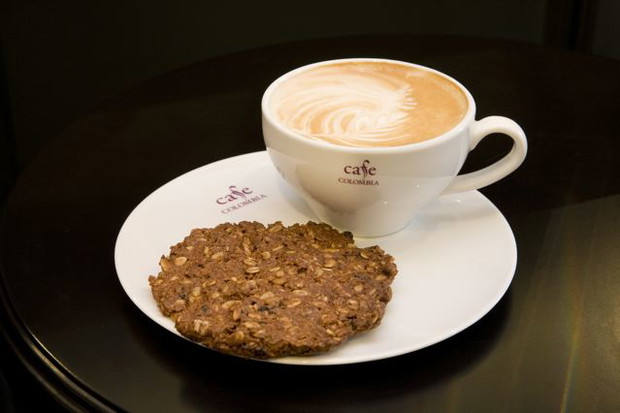 Nowe miejsce: Cafe Colombia Nowy Świat 19 - zdjęcie