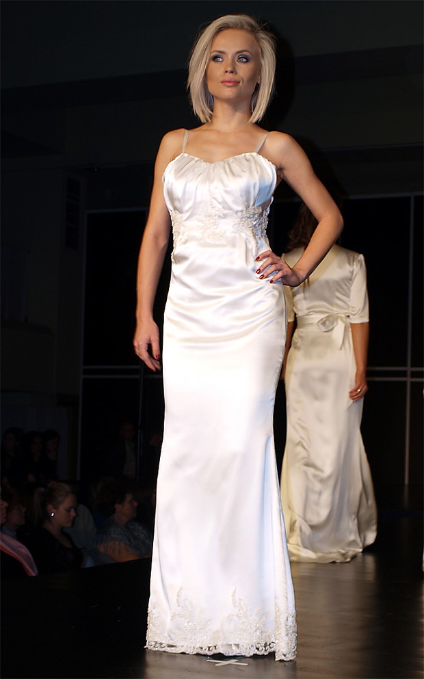 Trendy w modzie ślubnej na 2010 r. - zdjęcie