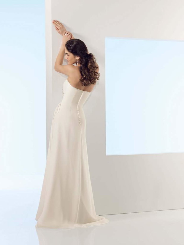 Kolekcja Voyage wiosna/lato 2010 od Mori Lee - zdjęcie