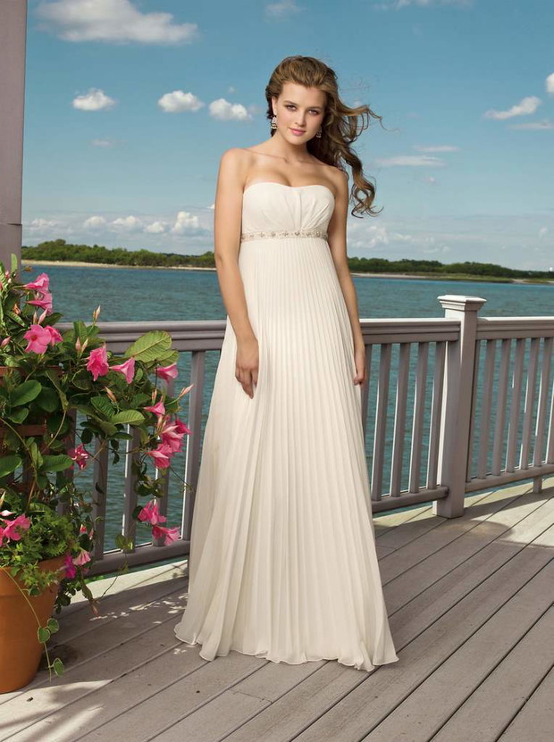 Kolekcja Voyage wiosna/lato 2010 od Mori Lee - zdjęcie