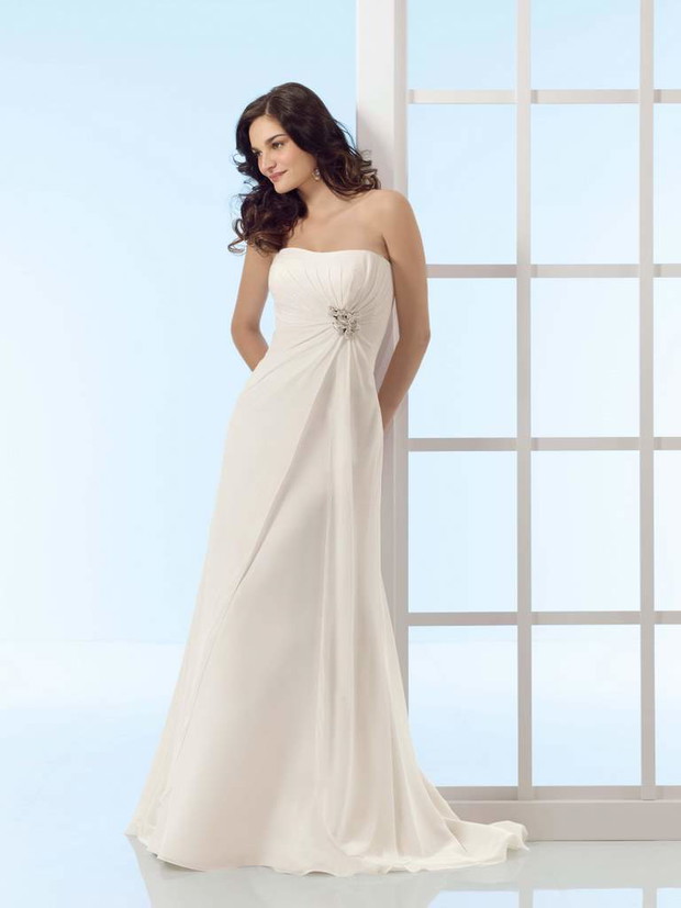 Kolekcja Voyage wiosna/lato 2010 od Mori Lee - zdjęcie
