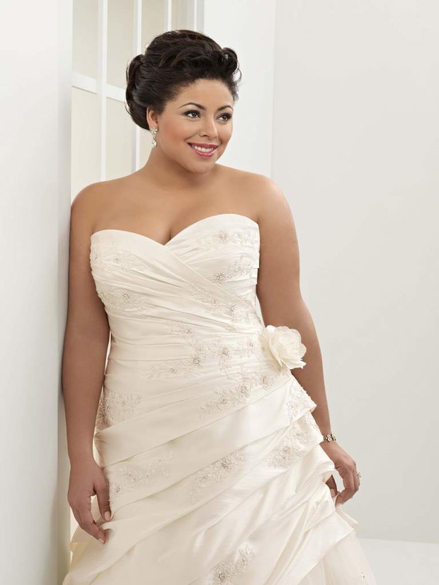 Mori Lee - kolekcja Julietta wiosna/lato 2010 - zdjęcie