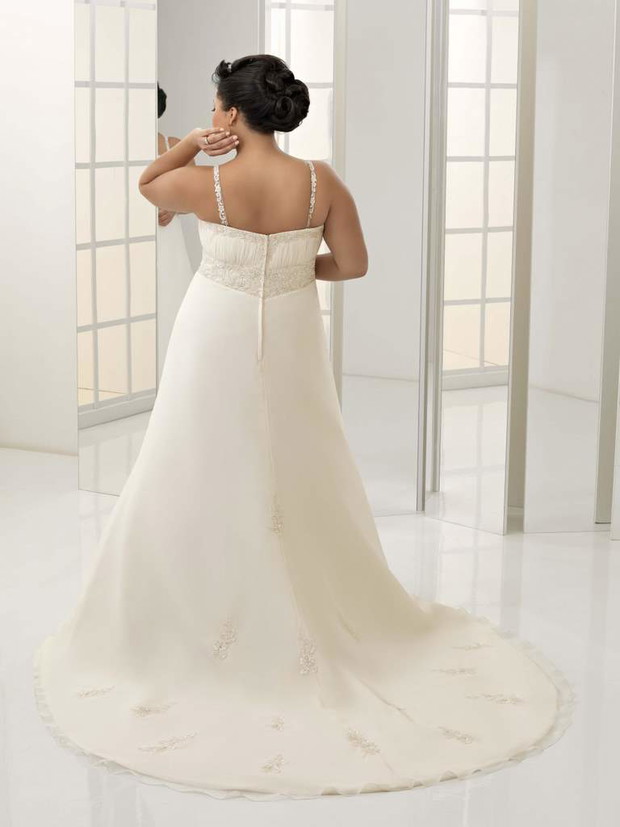 Mori Lee - kolekcja Julietta wiosna/lato 2010 - zdjęcie