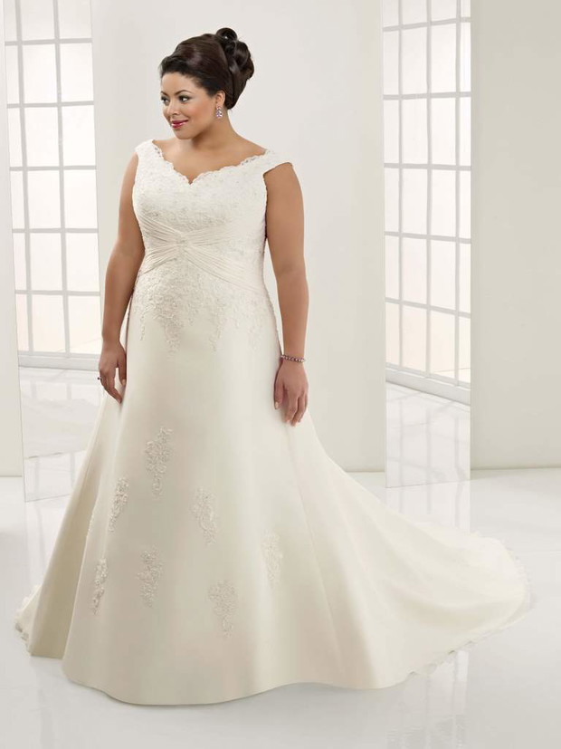 Mori Lee - kolekcja Julietta wiosna/lato 2010 - zdjęcie
