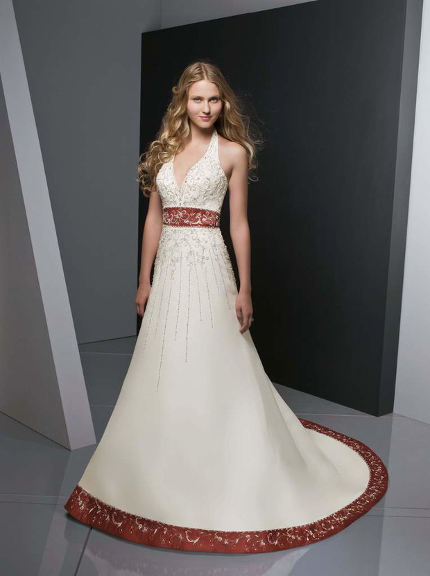 Wiosenno-letnia kolekcja Touch of Color marki Mori Lee - zdjęcie
