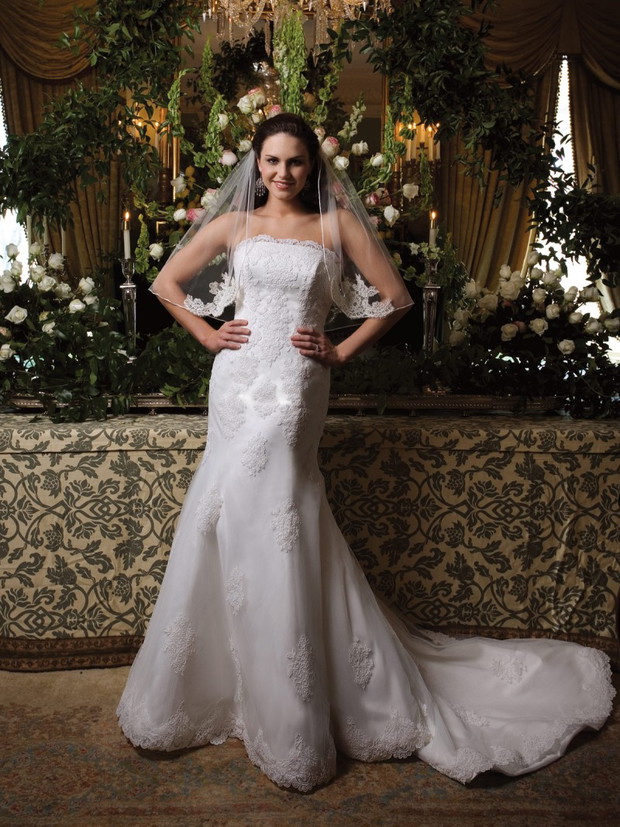 2be Bridal Elizabeth Darcy - suknie ślubne wiosna-lato 2010 - zdjęcie
