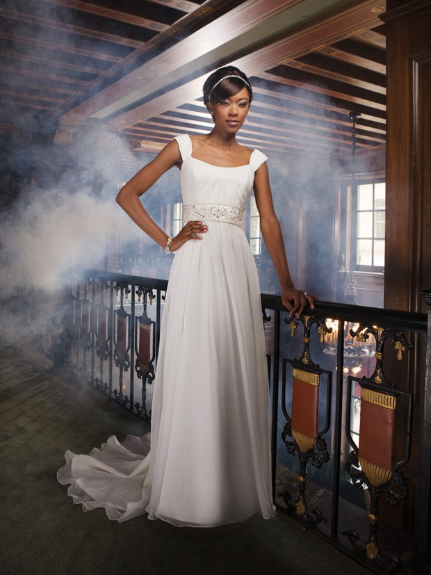 Suknie ślubne 2be Bridal Gavin Michaels wiosna/lato 2010 - zdjęcie