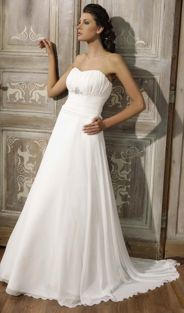 Julia Rosa - kolekcja sukien ślubnych 2010 - zdjęcie