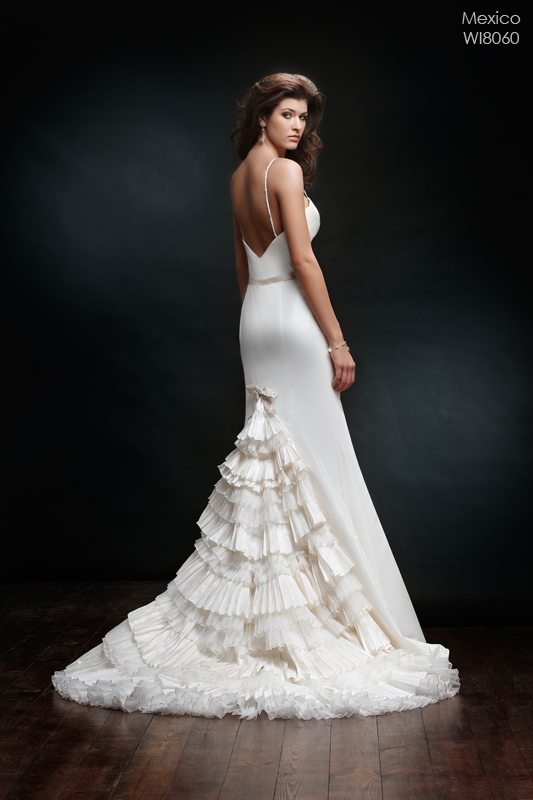 Suknie ślubne Wings Bridal wiosna/lato 2010 - zdjęcie
