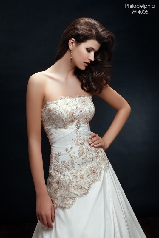 Suknie ślubne Wings Bridal wiosna/lato 2010 - zdjęcie