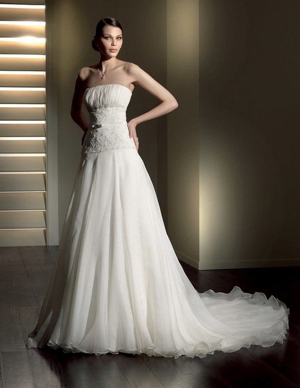 Suknie ślubne Novia d'Art 2010 - zdjęcie