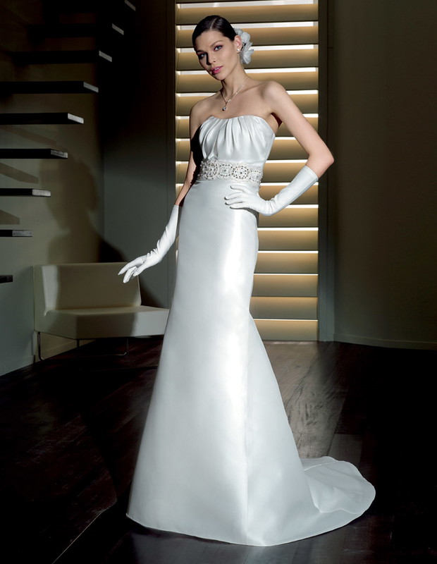 Suknie ślubne Novia d'Art 2010 - zdjęcie