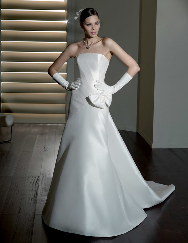 Suknie ślubne Novia d'Art 2010 - zdjęcie