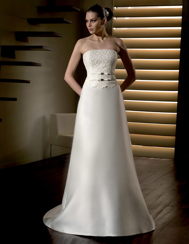 Suknie ślubne Novia d'Art 2010 - zdjęcie