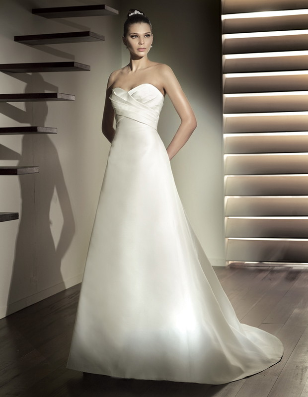 Suknie ślubne Novia d'Art 2010 - zdjęcie