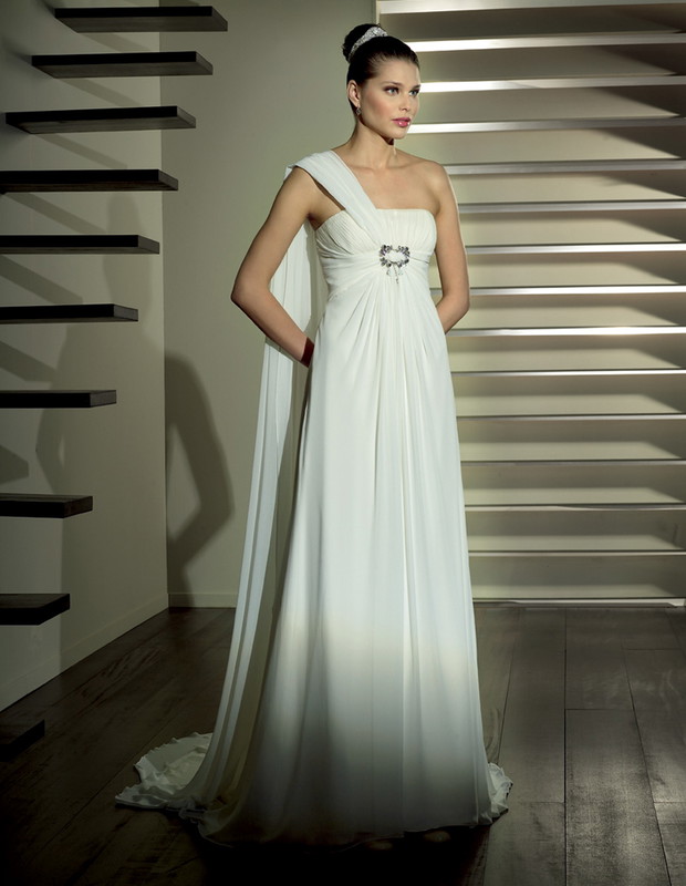 Suknie ślubne Novia d'Art 2010 - zdjęcie
