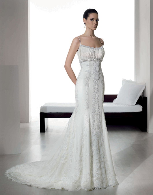 Fara Sposa - suknie ślubne na wiosnę i lato 2010 - zdjęcie