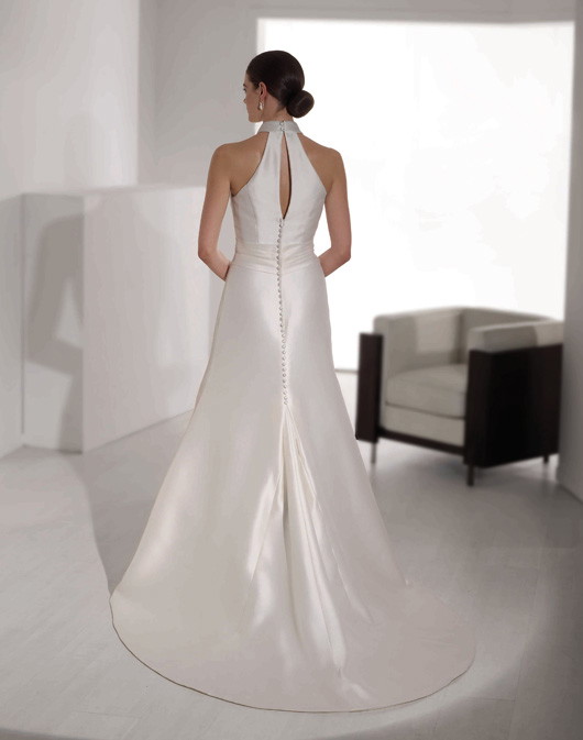 Fara Sposa - suknie ślubne na wiosnę i lato 2010 - zdjęcie