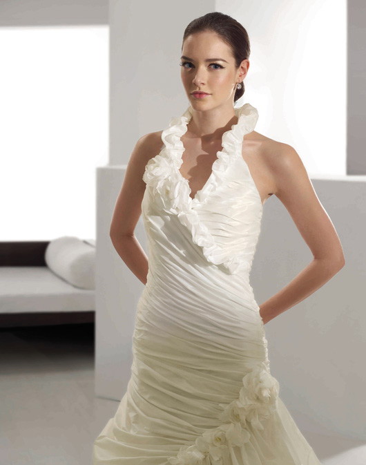 Fara Sposa - suknie ślubne na wiosnę i lato 2010 - zdjęcie