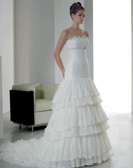 Fara Sposa - suknie ślubne na wiosnę i lato 2010 - zdjęcie
