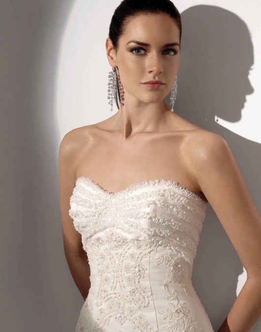 Fara Sposa - suknie ślubne na wiosnę i lato 2010 - zdjęcie