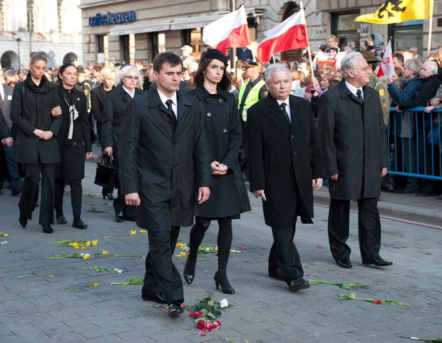 Ceremonia pogrzebowa pary prezydenckiej - zdjęcie