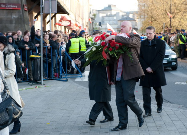 Ceremonia pogrzebowa pary prezydenckiej - zdjęcie