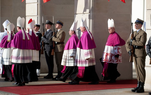 Ceremonia pogrzebowa pary prezydenckiej - zdjęcie